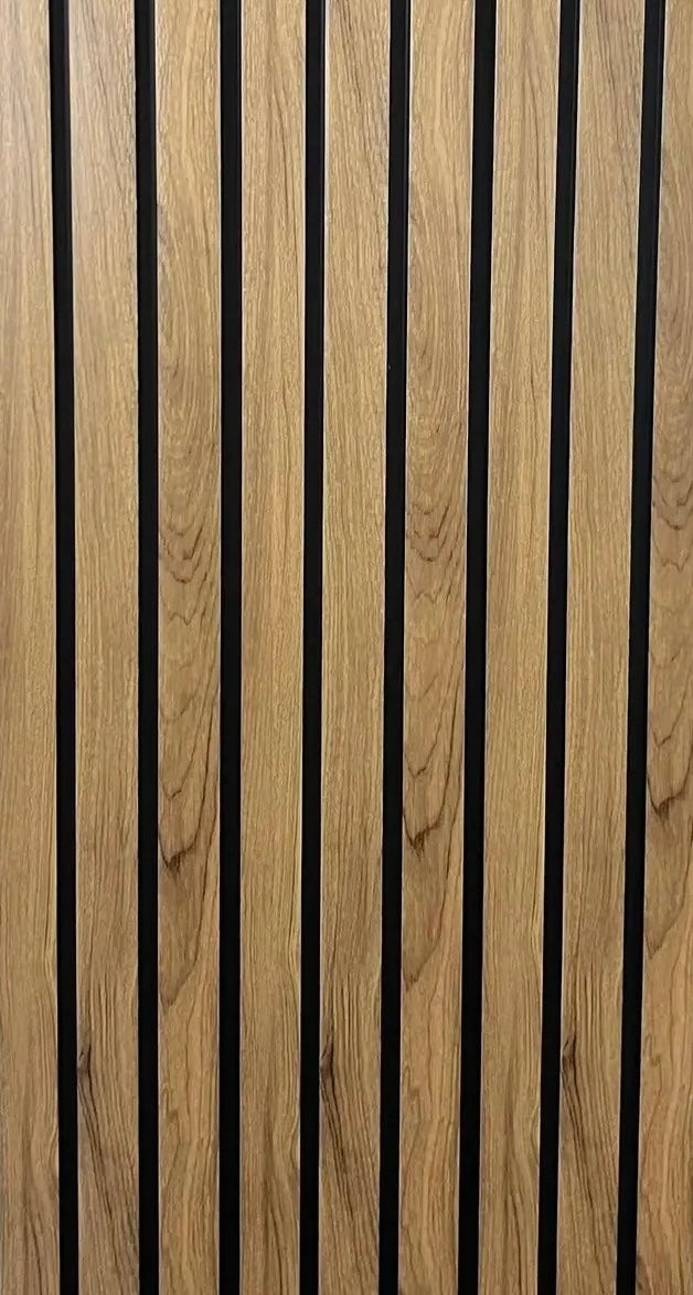 لوحة حائط – بلاستيك – مظهر الجوز الفاتح – 12×260 سم – مقاومة للماء