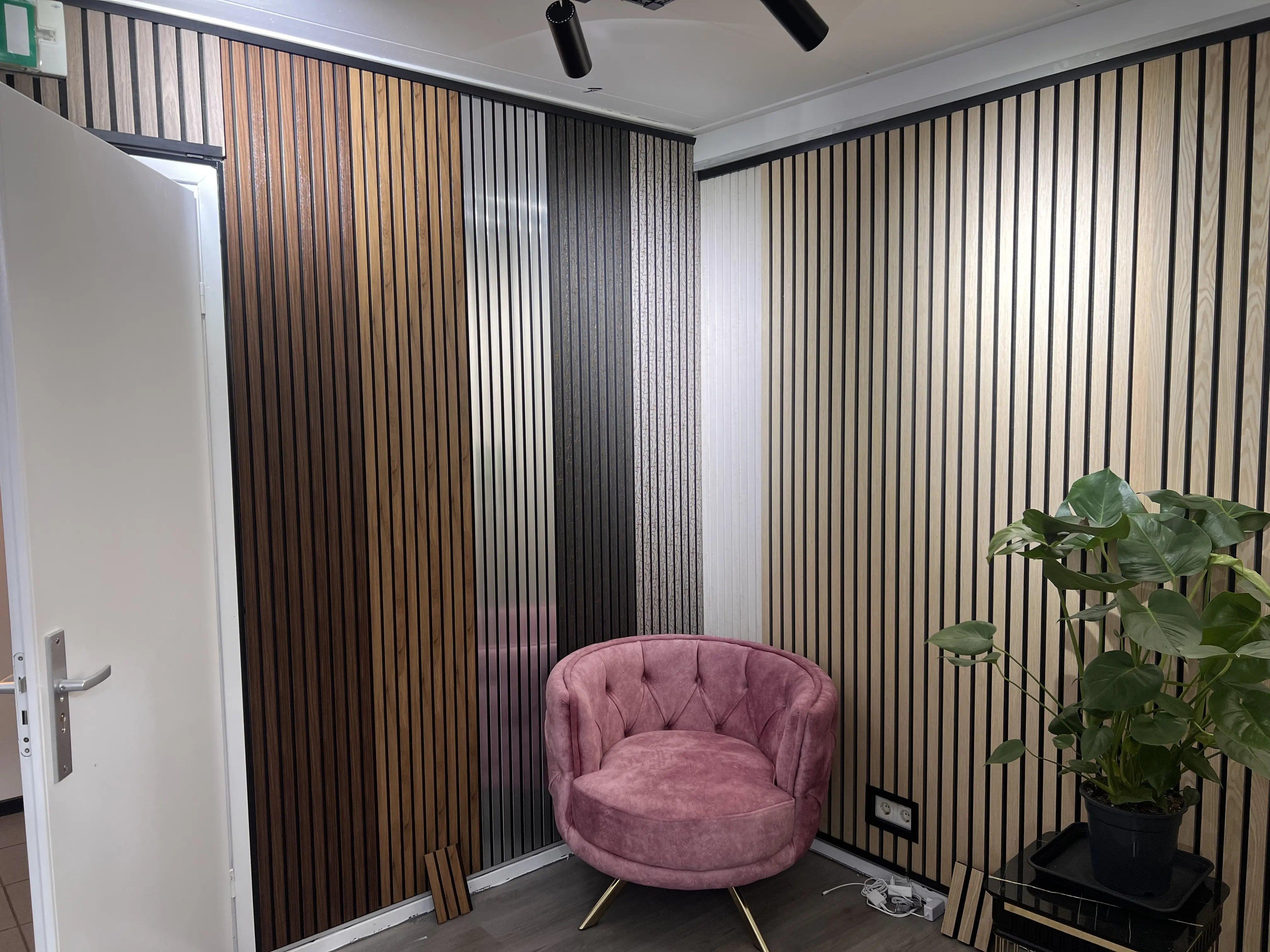 Wandpaneel – KUNSTSTOF – Licht Walnoot Look – WATERVAST 260*12 cm