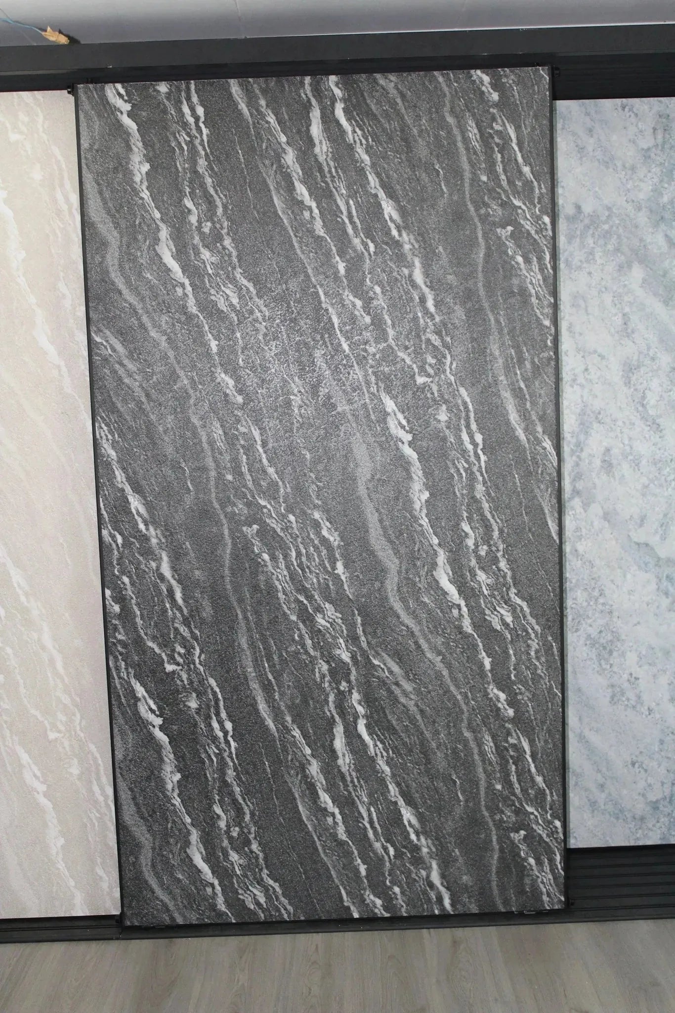 Exclusieve 3D Wandpaneel Donkere Nacht Graniet – 3D