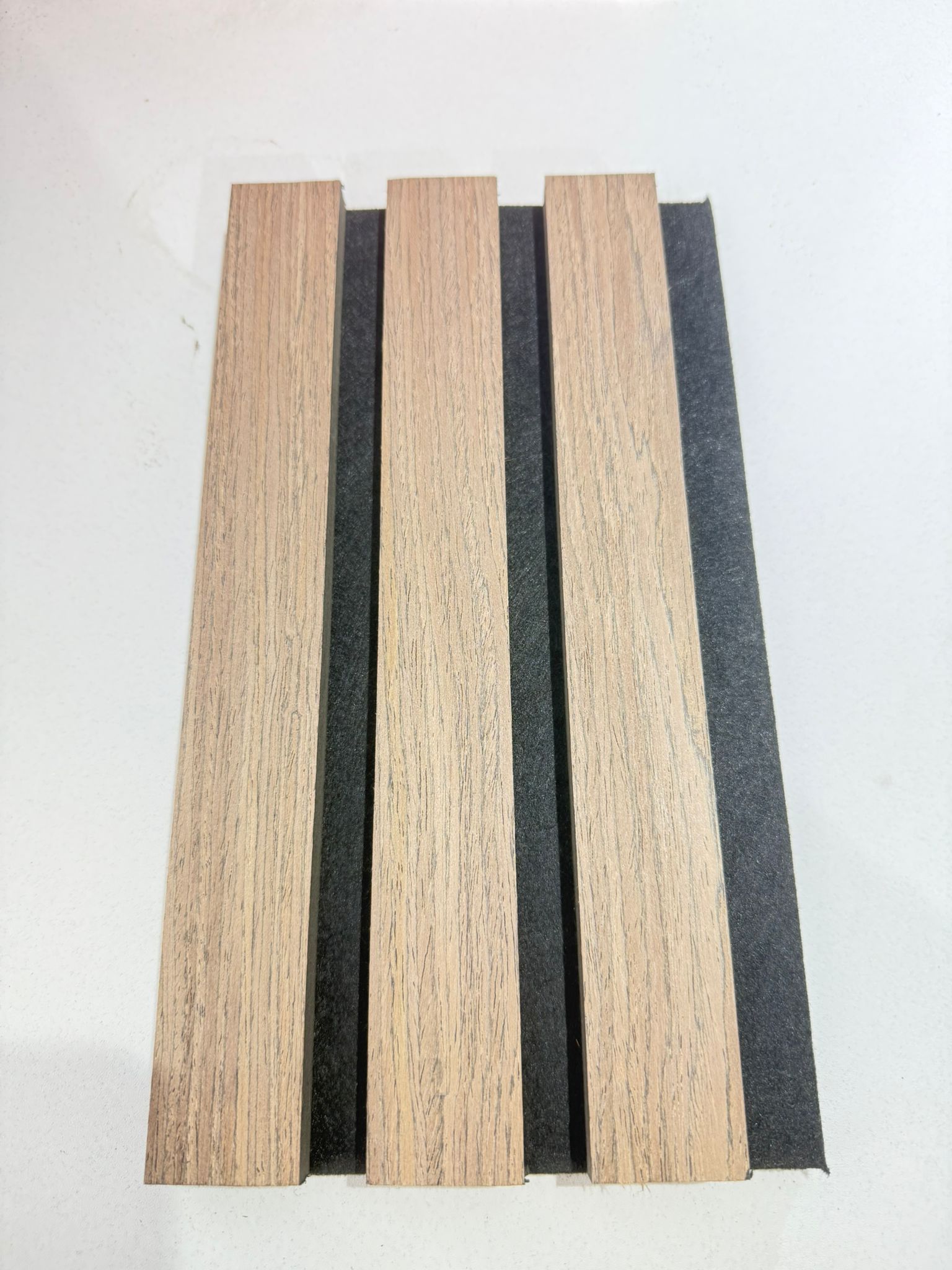 Akupanel / Akoestisch Wandpaneel - Klassiek Walnoot