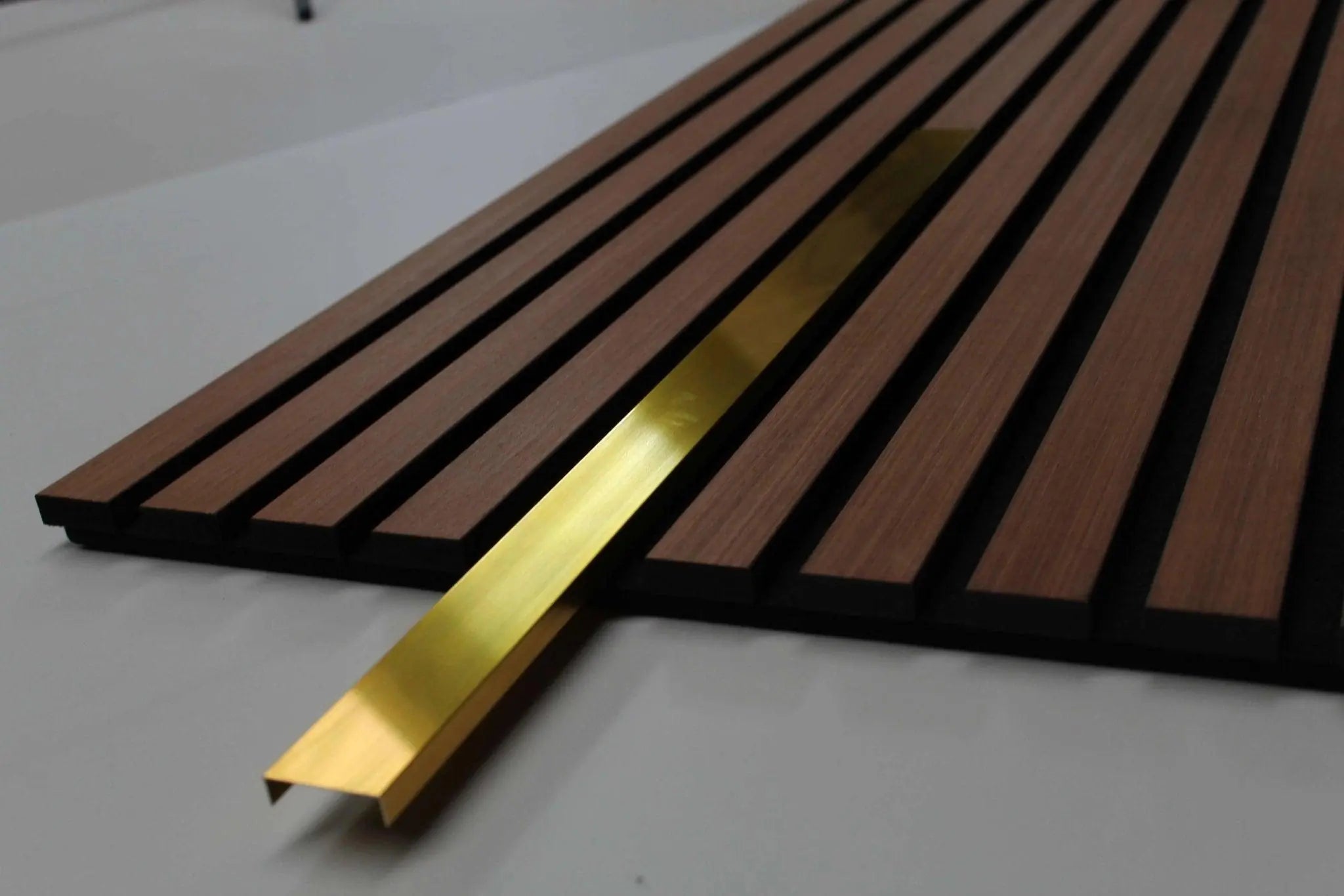 Covers-collectie | Luxe Massief Messing Afdekkingen – Wall panel